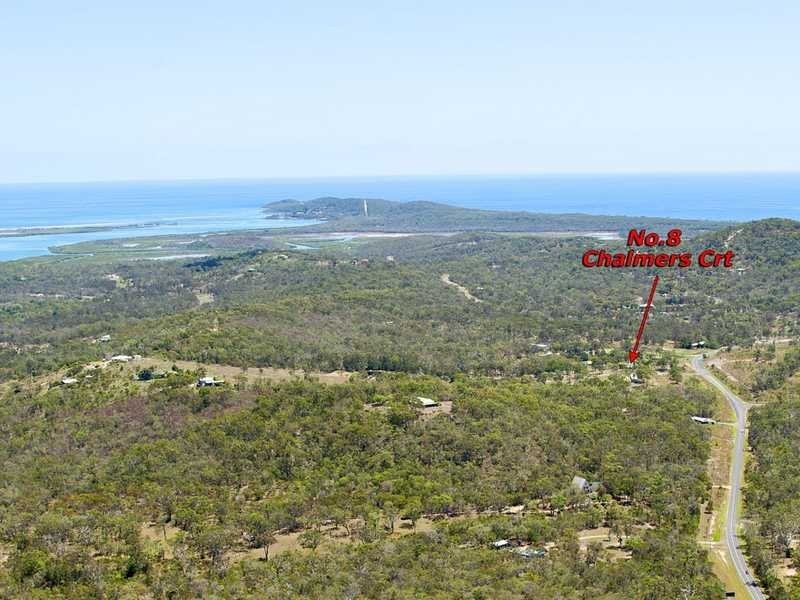 8 Chalmers Court, Agnes Water QLD 4677