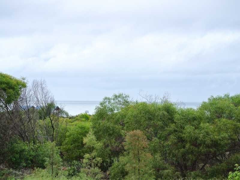 20 Atlantis Boulevard, Agnes Water QLD 4677