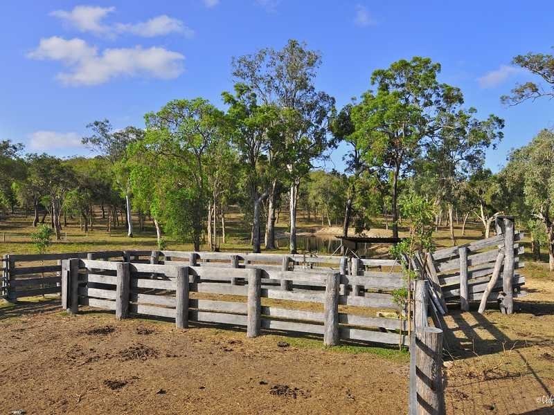 22 Dillon Rd, Captain Creek QLD 4677