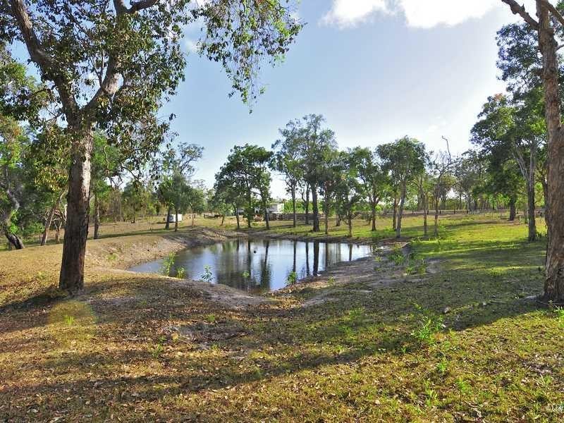 22 Dillon Rd, Captain Creek QLD 4677