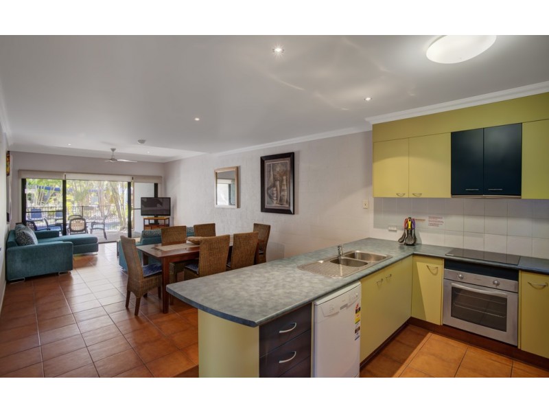 Unit 32/2 Beaches Village Circuit, Agnes Water QLD 4677