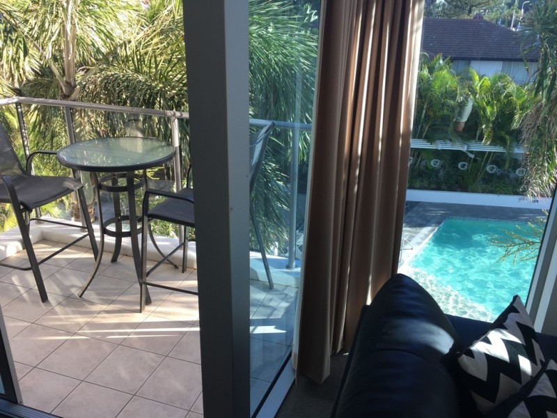 18 Enderley Avenue, Surfers Paradise QLD 4217