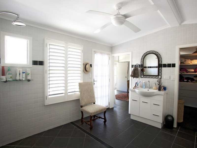 9 Barton Street, Seventeen Seventy QLD 4677