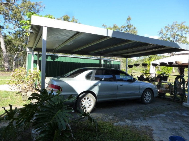 252 Matchbox Road, Deepwater QLD 4674