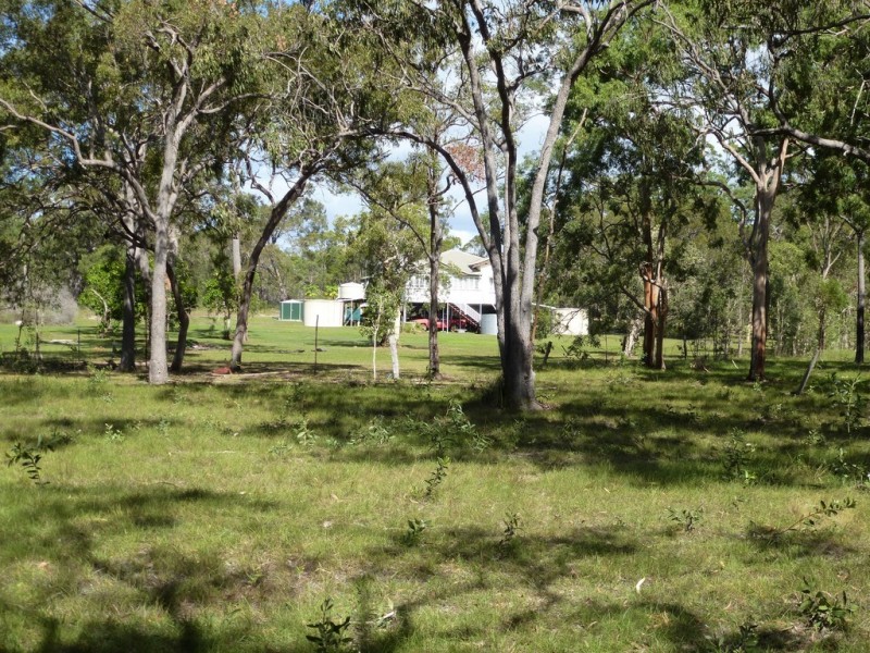 252 Matchbox Road, Deepwater QLD 4674