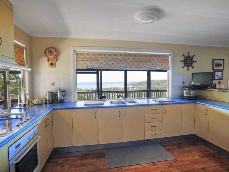 13 Woodrow Drive, Agnes Water QLD 4677