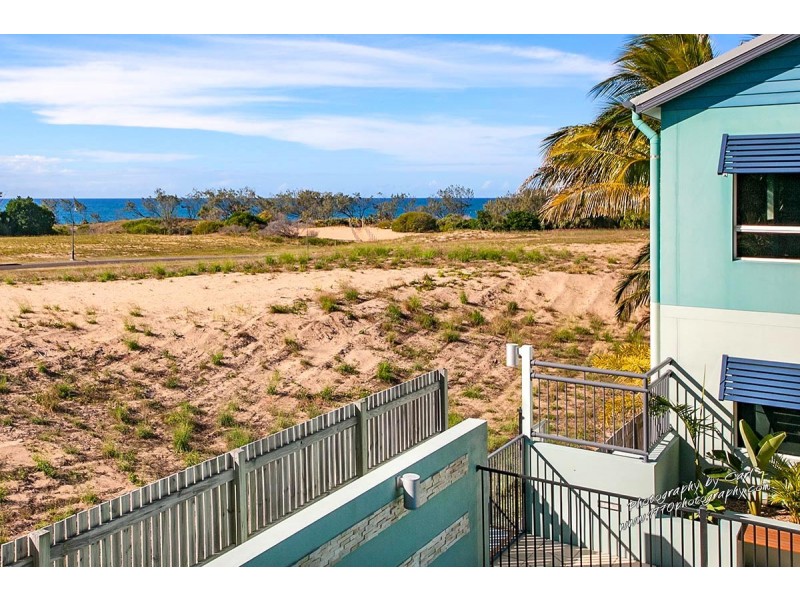 10/21 NORTH BREAK DR, Agnes Water QLD 4677