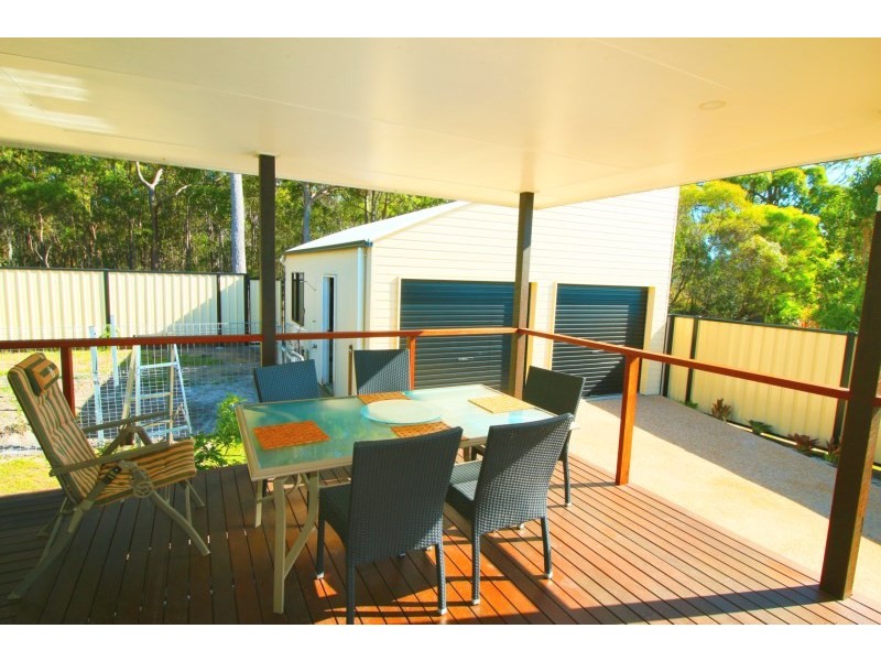 14 Discovery Drive, Agnes Water QLD 4677