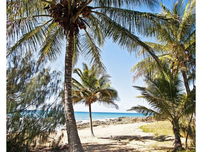 33 Bloodwood Ave Sth, Agnes Water QLD 4677