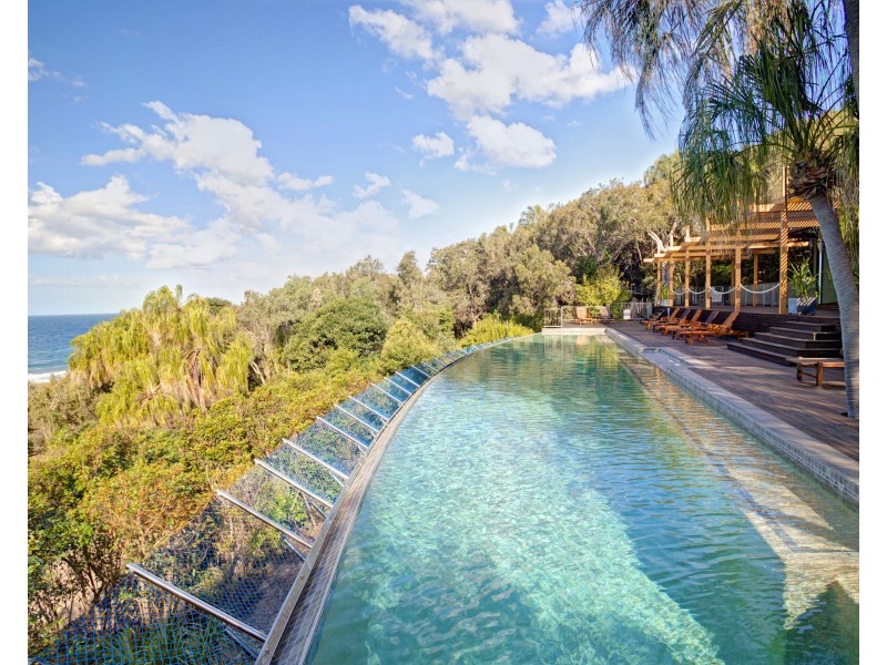 33 Bloodwood Ave Sth, Agnes Water QLD 4677