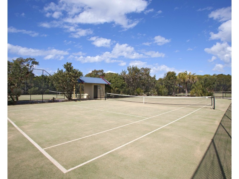 33 Bloodwood Ave Sth, Agnes Water QLD 4677