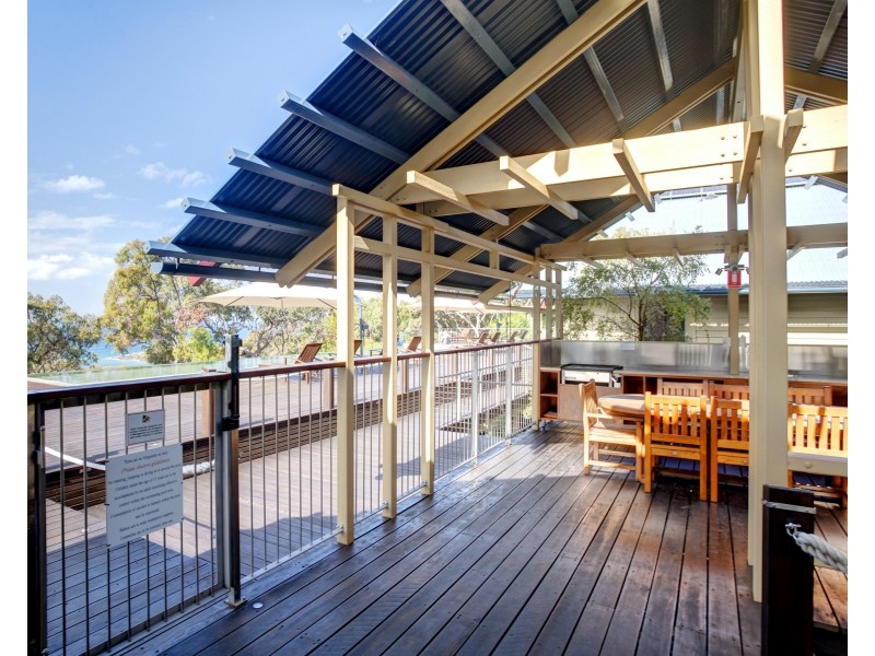 33 Bloodwood Ave Sth, Agnes Water QLD 4677