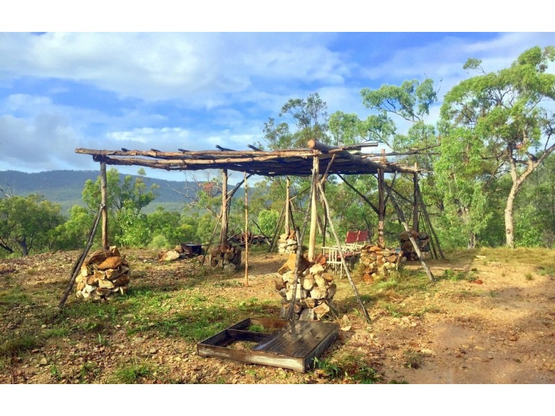 226 Murphy Road, Captain Creek QLD 4677