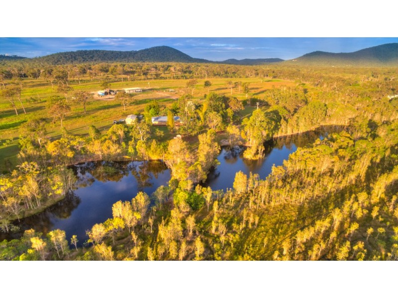 2381 Round Hill Road, Round Hill QLD 4677