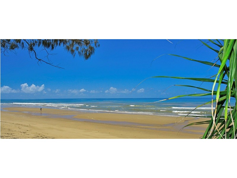 14 Waterfront Drive, Agnes Water QLD 4677