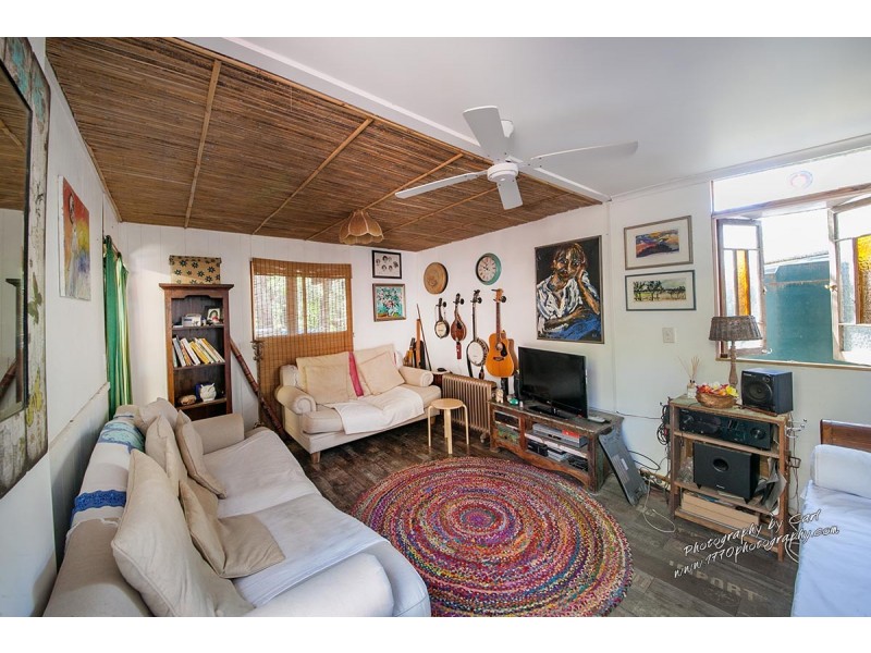 204 Allingham Way, Agnes Water QLD 4677