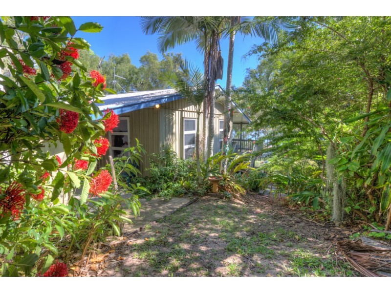 628 Captain Cook Drive, Seventeen Seventy QLD 4677