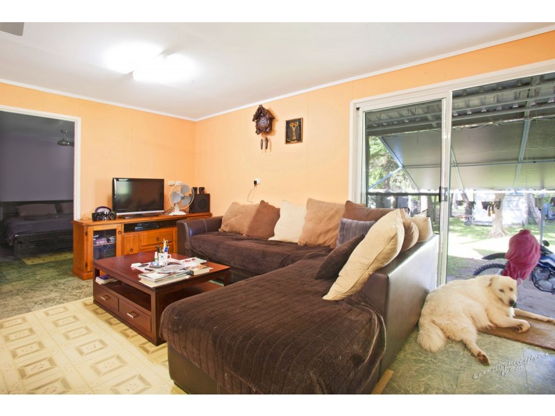 115 Quarry Road, Round Hill QLD 4677
