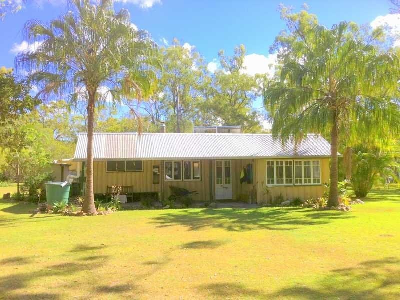 450 Davies Road, Captain Creek QLD 4677