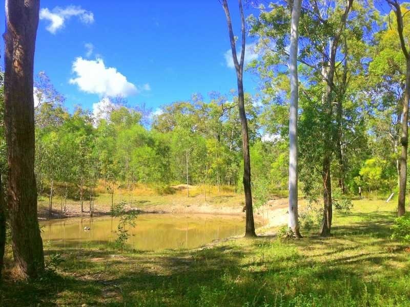 450 Davies Road, Captain Creek QLD 4677