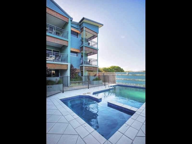 Unit 2/21 North Break Drive, Agnes Water QLD 4677