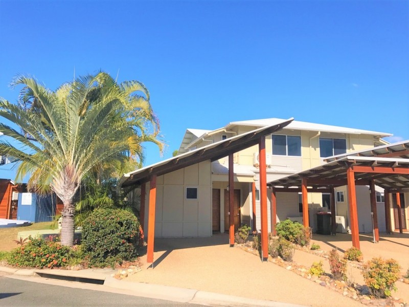 24/2 Beaches Village Circuit, Agnes Water QLD 4677