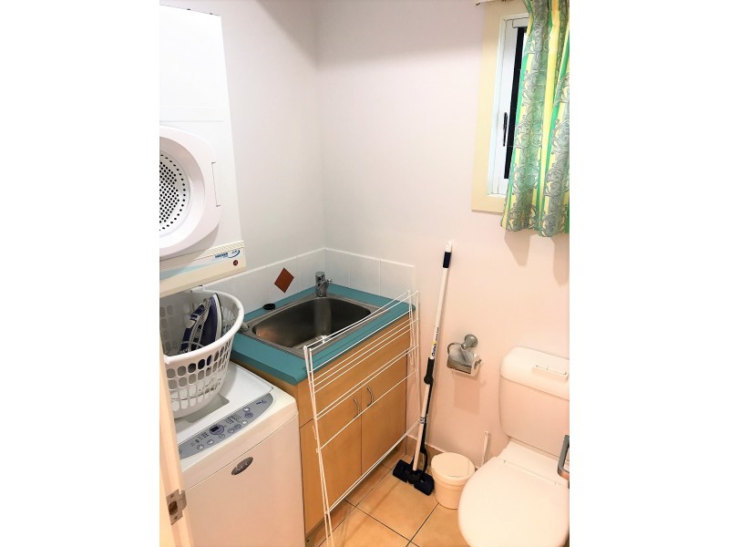 24/2 Beaches Village Circuit, Agnes Water QLD 4677