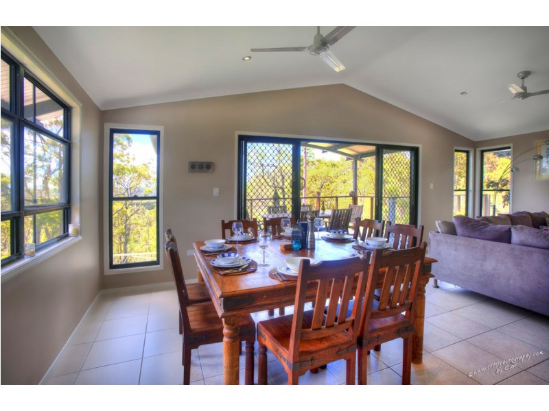 105 MURPHY RD, Captain Creek QLD 4677