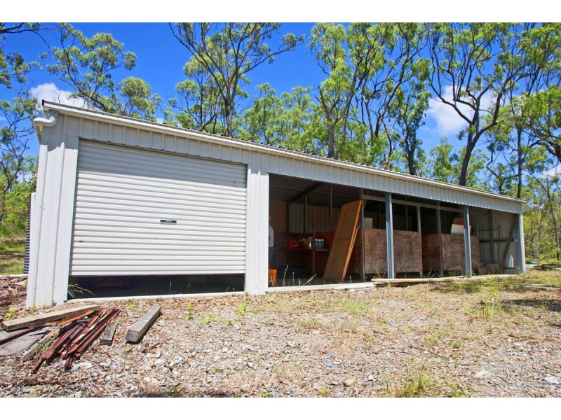 105 MURPHY RD, Captain Creek QLD 4677