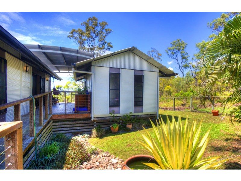 105 MURPHY RD, Captain Creek QLD 4677