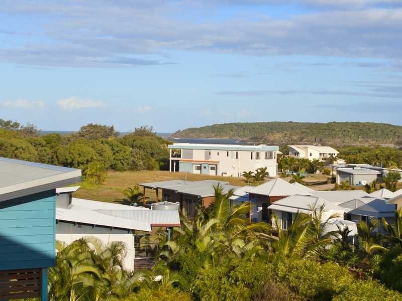 Unit 4 North Break Drive, Agnes Water QLD 4677
