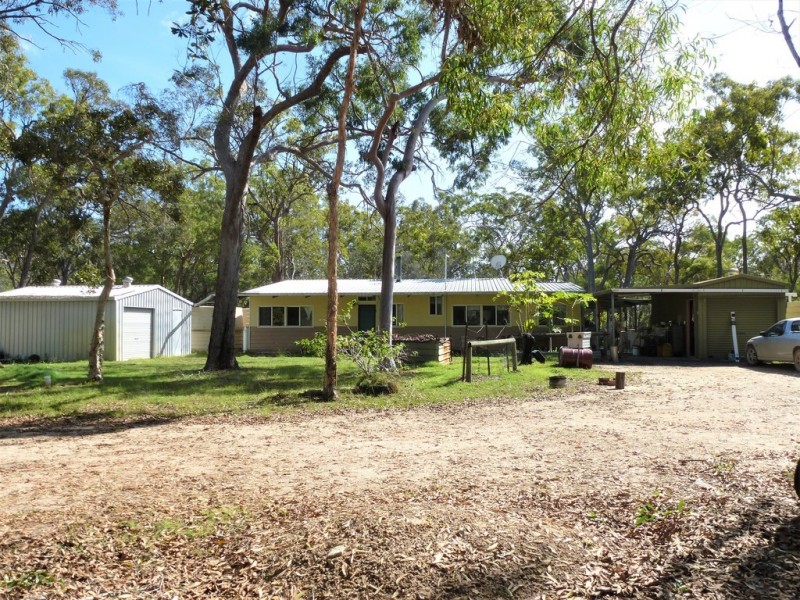 233 Pacific Drive,, Deepwater QLD 4674