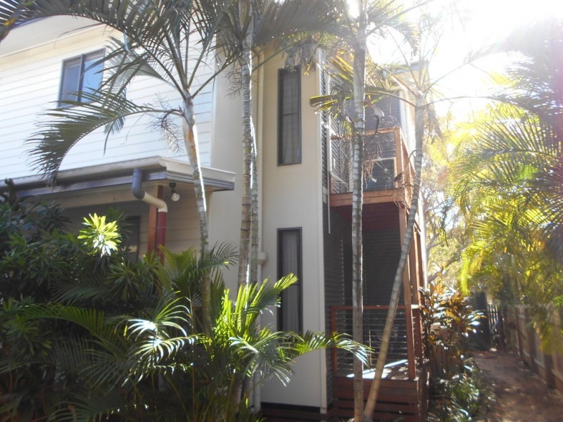2/18 Discovery Drive, Agnes Water QLD 4677