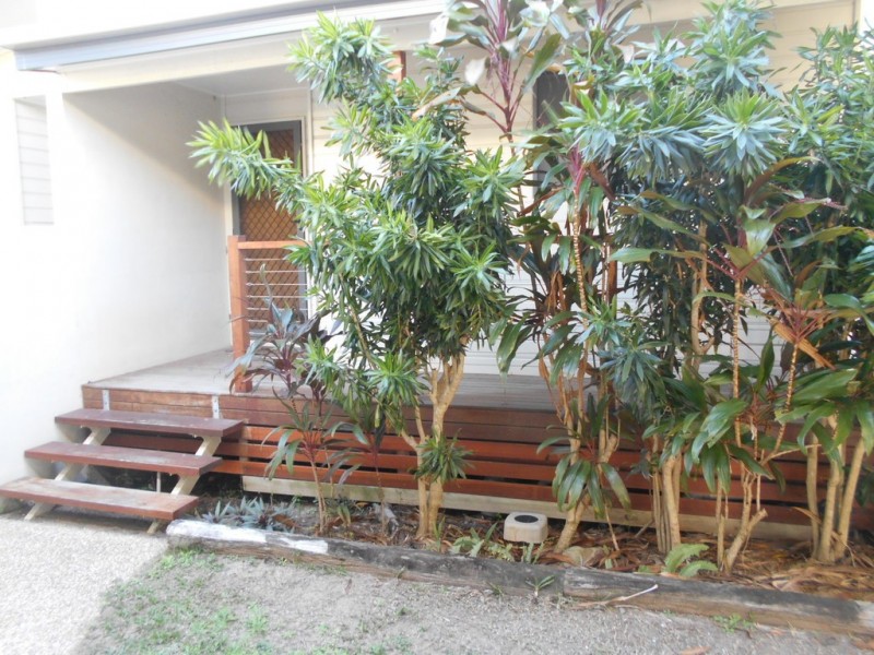 2/18 Discovery Drive, Agnes Water QLD 4677