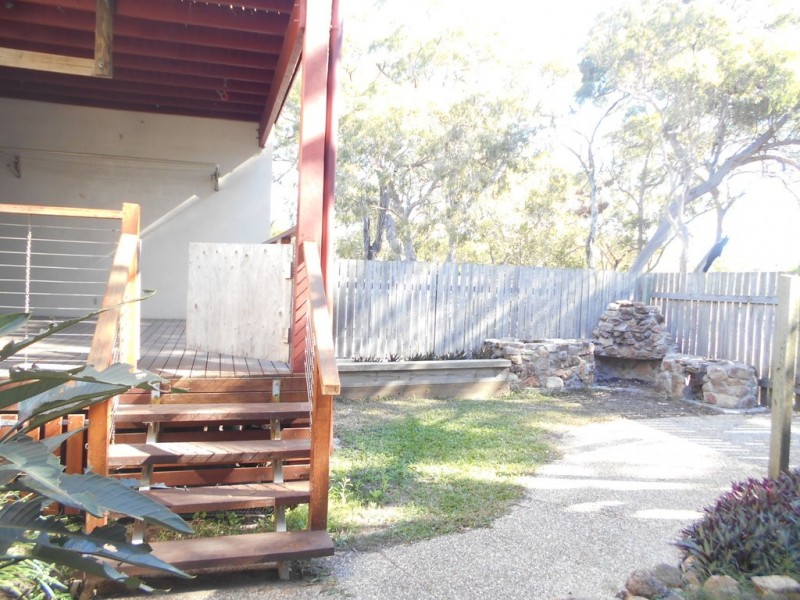 2/18 Discovery Drive, Agnes Water QLD 4677