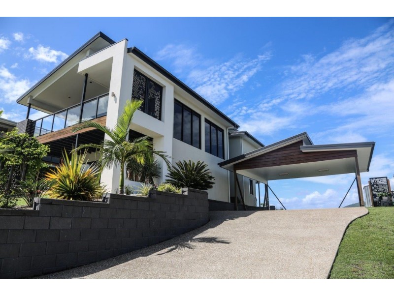 83 Seaspray Drive, Agnes Water QLD 4677