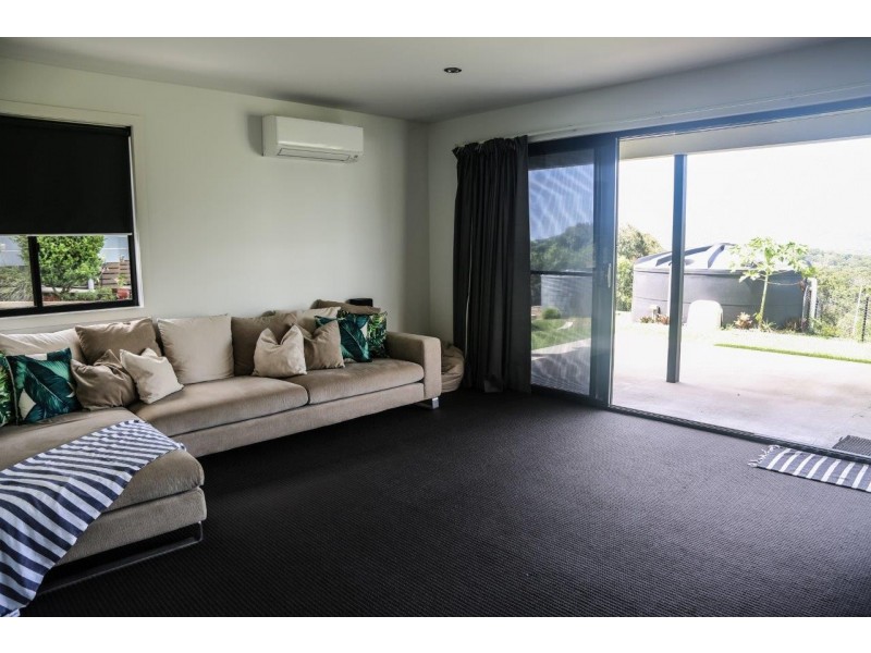 83 Seaspray Drive, Agnes Water QLD 4677