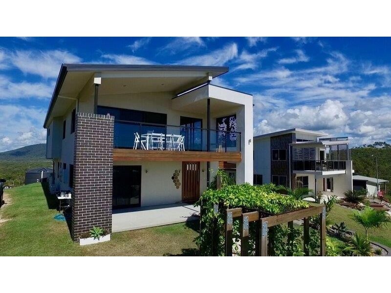 83 Seaspray Drive, Agnes Water QLD 4677