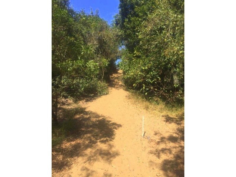 50 Atlantis Blvd, Agnes Water QLD 4677