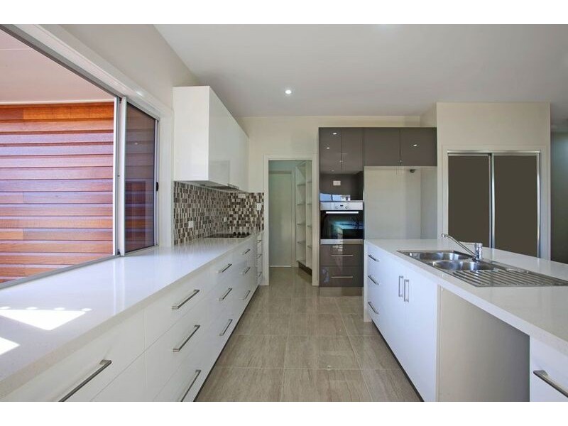 50 Atlantis Blvd, Agnes Water QLD 4677