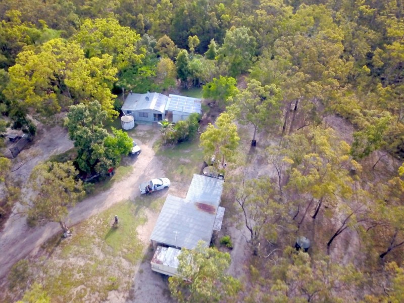 671 Murphy Road, Captain Creek QLD 4677