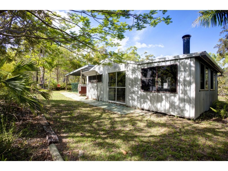 671 Murphy Road, Captain Creek QLD 4677