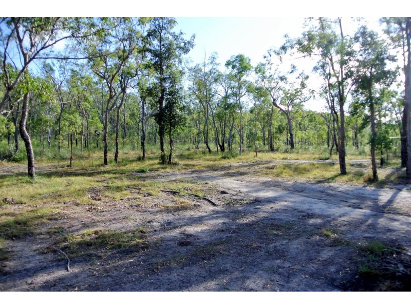 671 Murphy Road, Captain Creek QLD 4677