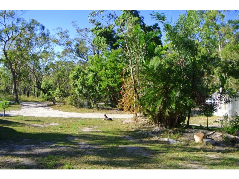 671 Murphy Road, Captain Creek QLD 4677