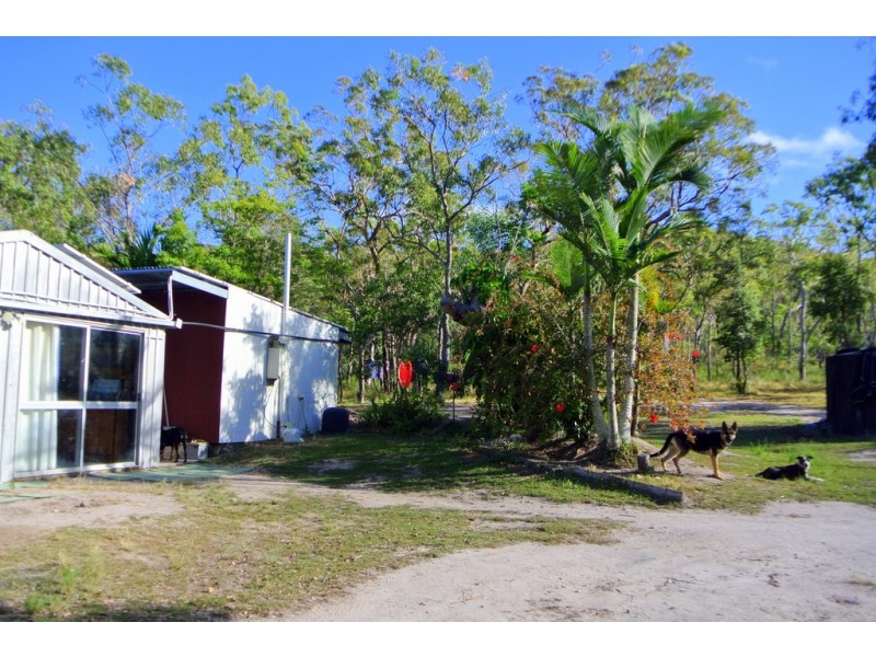 671 Murphy Road, Captain Creek QLD 4677
