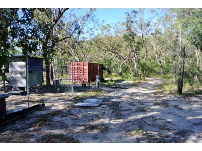 671 Murphy Road, Captain Creek QLD 4677