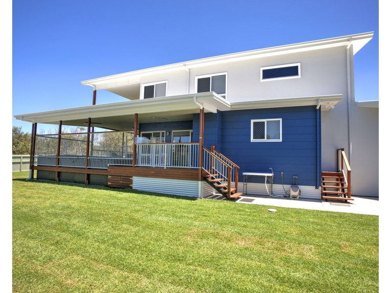 5 The Promenade, Agnes Water QLD 4677
