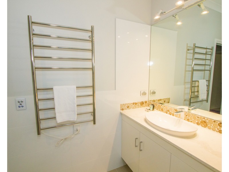 5 The Promenade, Agnes Water QLD 4677