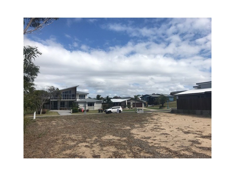 3 Atlantis Blvd, Agnes Water QLD 4677