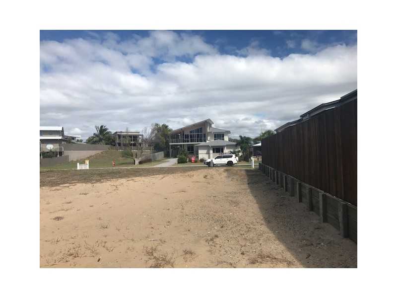 3 Atlantis Blvd, Agnes Water QLD 4677